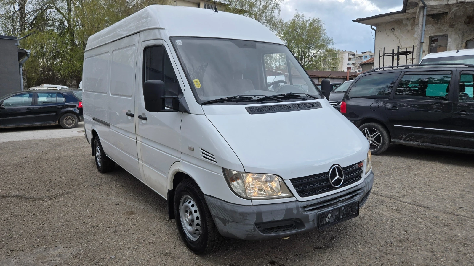 Mercedes-Benz Sprinter 211cdi, снимка 3 - Бусове и автобуси - 54153216