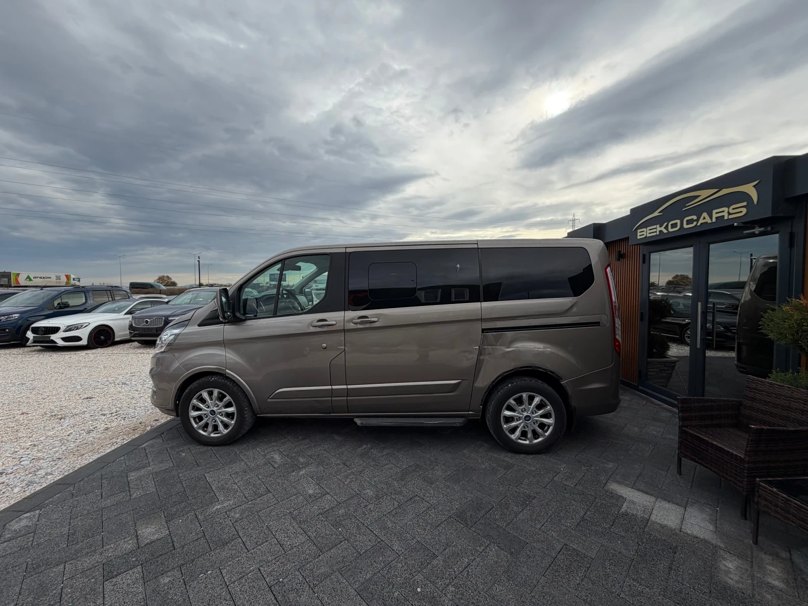 Ford Transit Custom Нов внос от Белгия, снимка 8 - Бусове и автобуси - 55649972