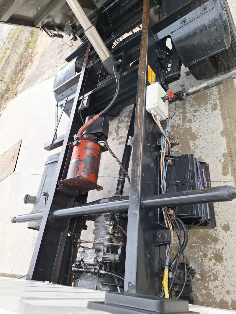 Nissan Trade Самосвал, снимка 4 - Камиони - 53012871