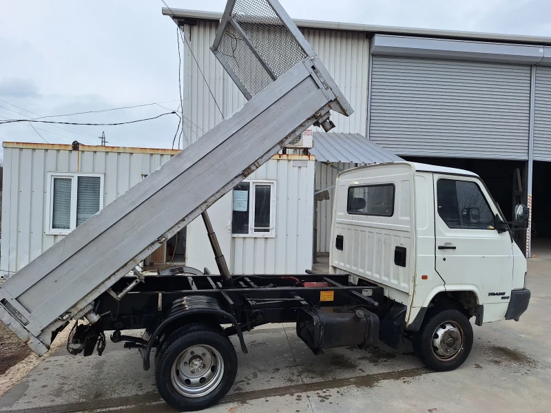 Nissan Trade Самосвал, снимка 2 - Камиони - 53012871