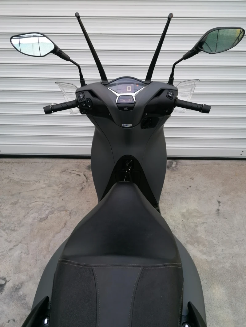 Honda Sh 150i 2020г, ABS, LED, TRC, снимка 6 - Мотоциклети и мототехника - 47514641