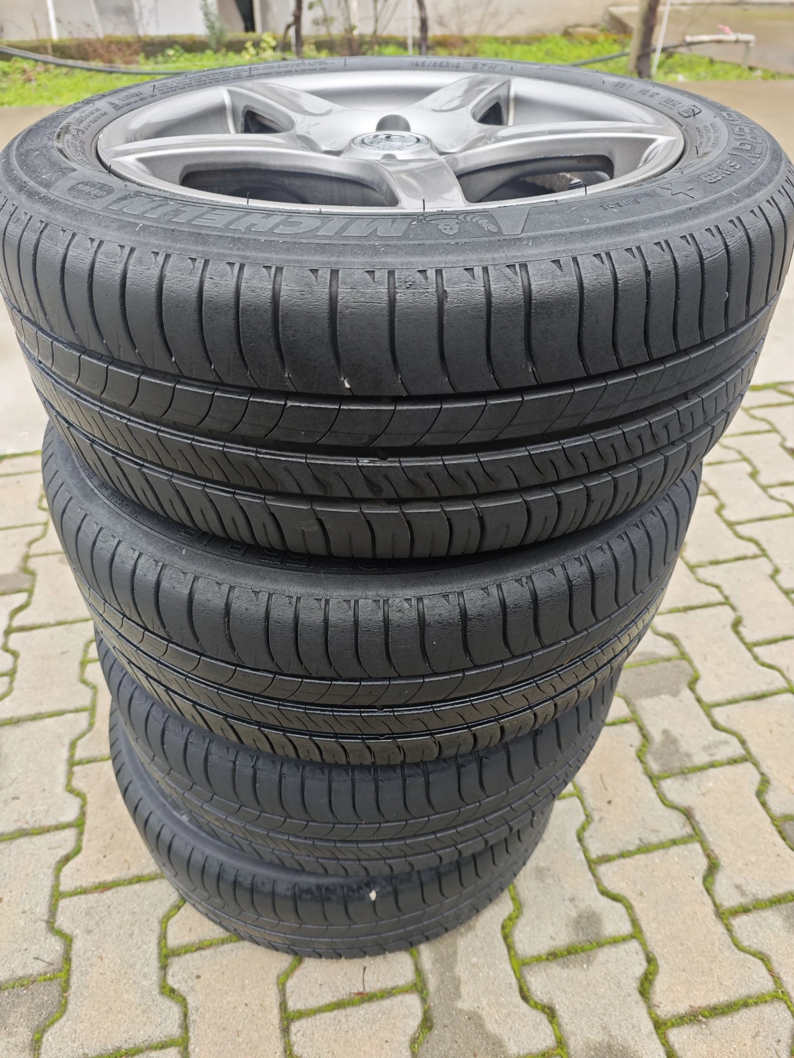 ���� � ������ 195/55R16 �� Renault 16 | Mobile.bg � ����������� 7