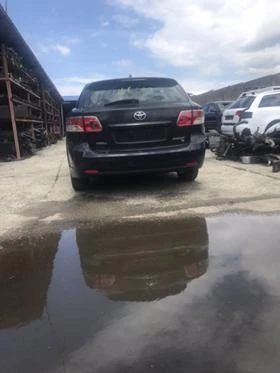 Toyota Avensis 2.0d4d 2.2D kat, снимка 2