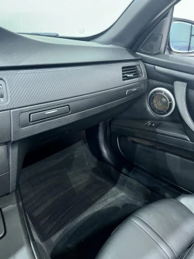 BMW M3 V8 M DCT, снимка 16