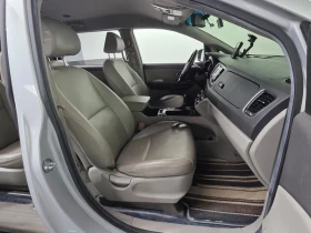 Kia Carnival 2.2 CRDI, снимка 10