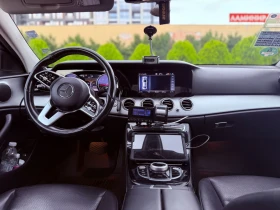 Mercedes-Benz 220, снимка 7