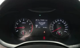 Kia Stinger * 2.0 Turbo AWD * ОБДУХВАНЕ * ПОДГРЕВ * , снимка 8
