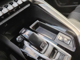 Peugeot 3008 2022г-FACE-AUTOMAТ-1.5HDi-130kc-182хил.км-ПЕРФЕКТ!, снимка 11