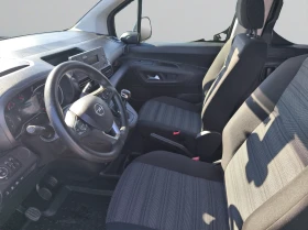 Обява за продажба на Opel Combo 1.2 бензин 81kW/110 к.с. MT6 E6/2011R16 ~28 800 лв. - изображение 9 | Auto.bg Обява за продажба на Opel Combo 1.2 бензин 81kW/110 к.с. MT6 E6/2011R16 ~28 800 лв. - изображение 9