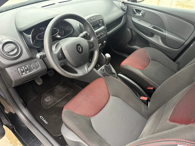 Renault Clio 1.5DCI, снимка 9 - Автомобили и джипове - 47928147