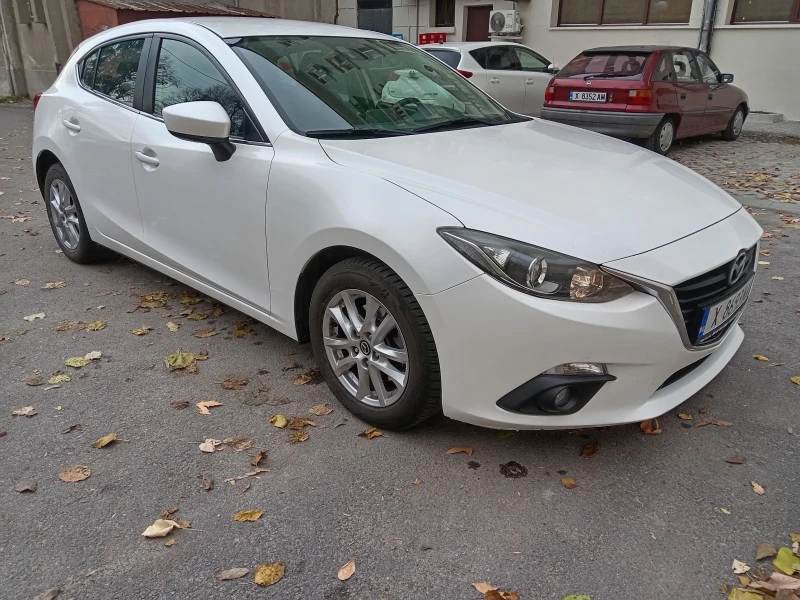 Mazda 3 Skayaktiv, снимка 3 - Автомобили и джипове - 48072450