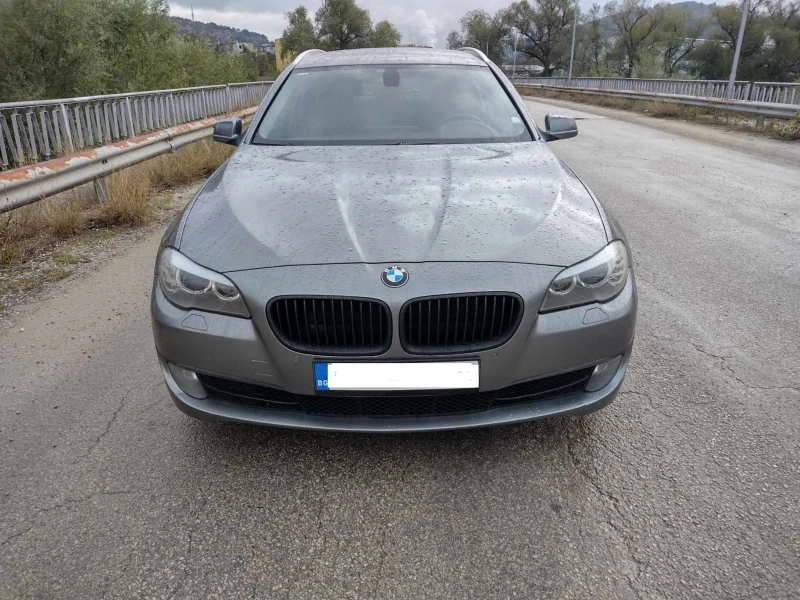 BMW 520, снимка 1 - Автомобили и джипове - 48102726