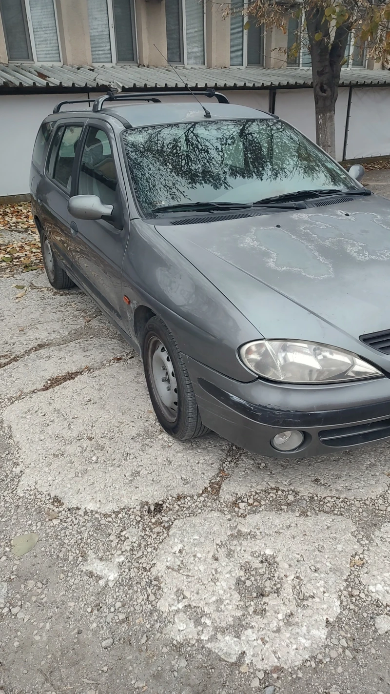 Renault Megane, снимка 2 - Автомобили и джипове - 48132428