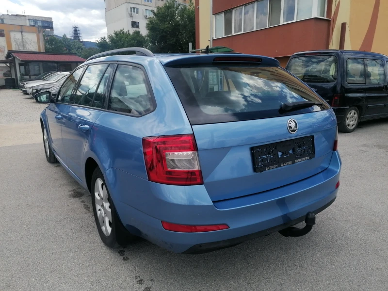 Skoda Octavia 2.0 TDI Automat Navi , снимка 5 - Автомобили и джипове - 51353109