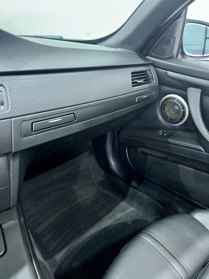 BMW M3 V8 M DCT, снимка 16 - Автомобили и джипове - 51066816