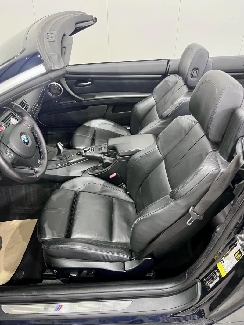 BMW M3 V8 M DCT, снимка 13 - Автомобили и джипове - 51066816