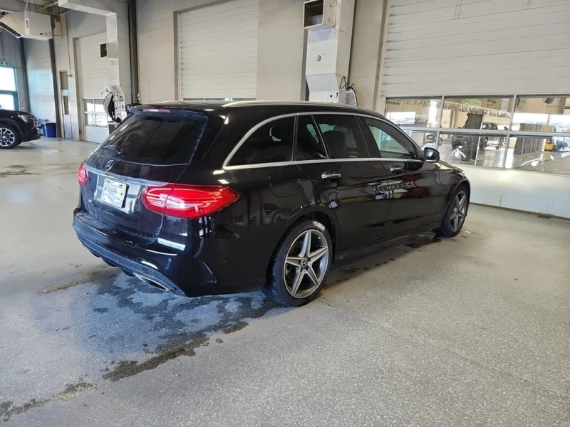 Mercedes-Benz C 300 * CARFAX * БЕЗ ПЪРВОНАЧАЛНА ВНОСКА, снимка 3 - Автомобили и джипове - 53065686