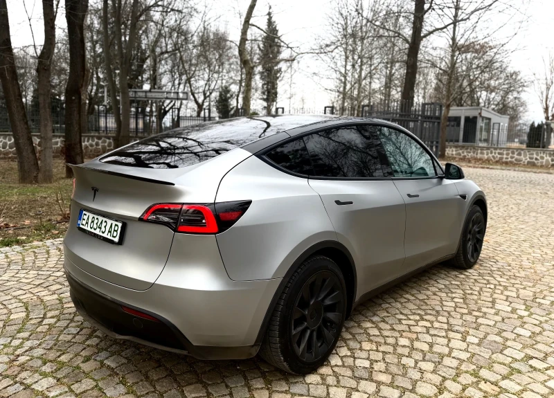 Tesla Model Y LR/LFP/Dual Motor, снимка 4 - Автомобили и джипове - 53386237