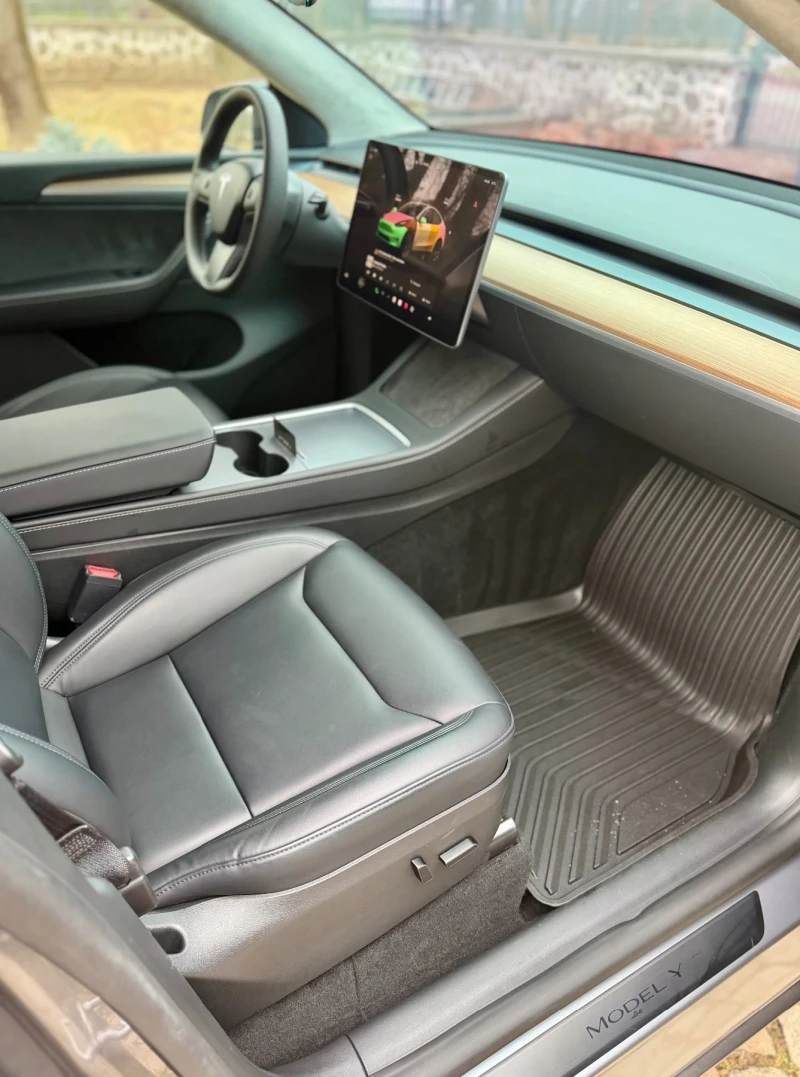 Tesla Model Y LR/LFP/Dual Motor, снимка 9 - Автомобили и джипове - 53386237
