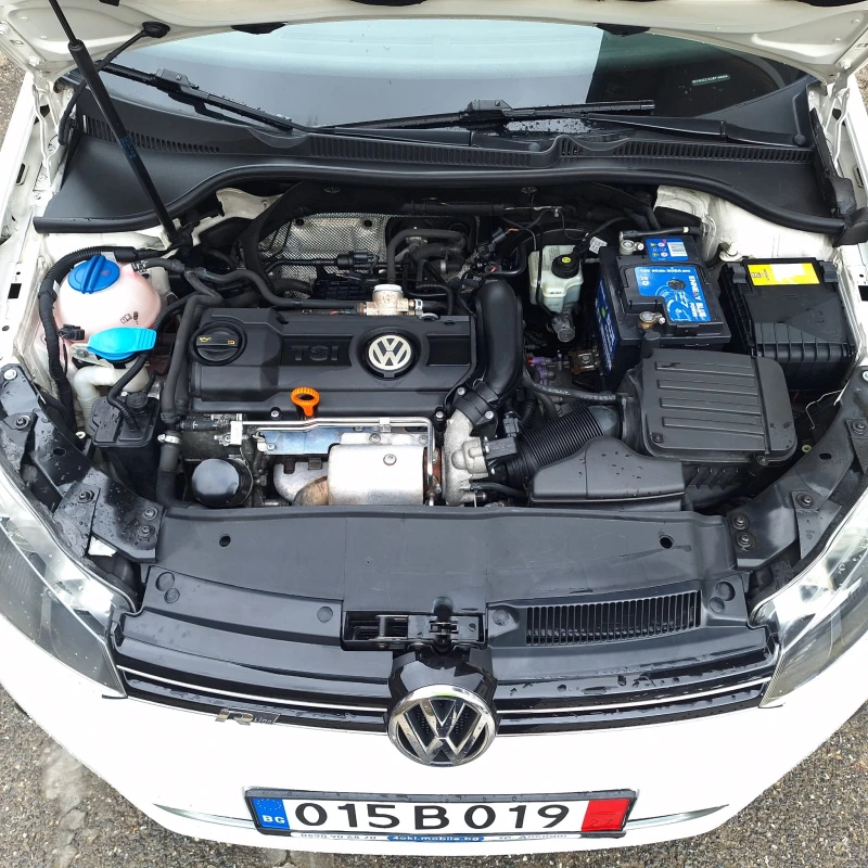 VW Golf R-Line 7DSG 1.4I, снимка 10 - Автомобили и джипове - 53424366