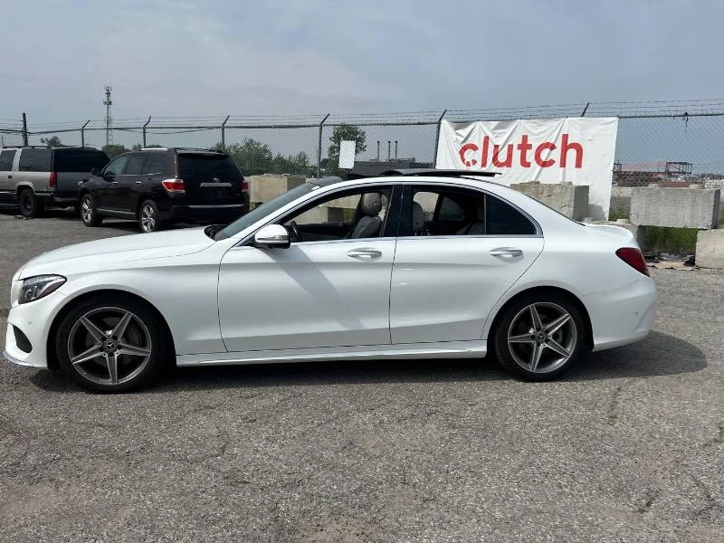 Mercedes-Benz C 300 * 4MATIC * PANO * 360 * КОМПЛЕКТ ГУМИ, снимка 8 - Автомобили и джипове - 55218998