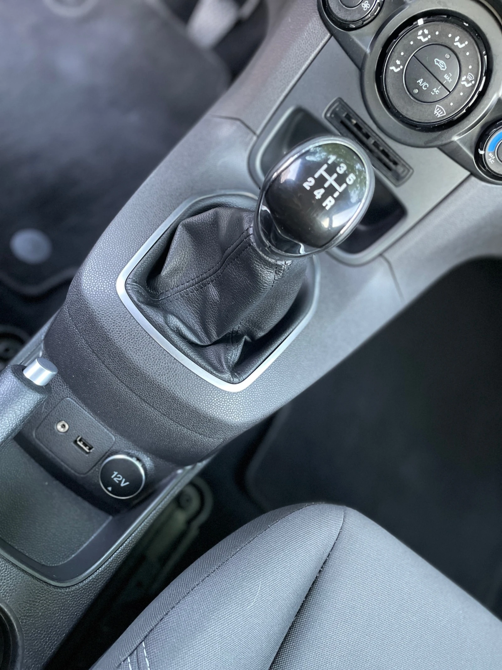 Ford Fiesta 1.0i 80кс. (EURO 5B) | Mobile.bg — изображение 11