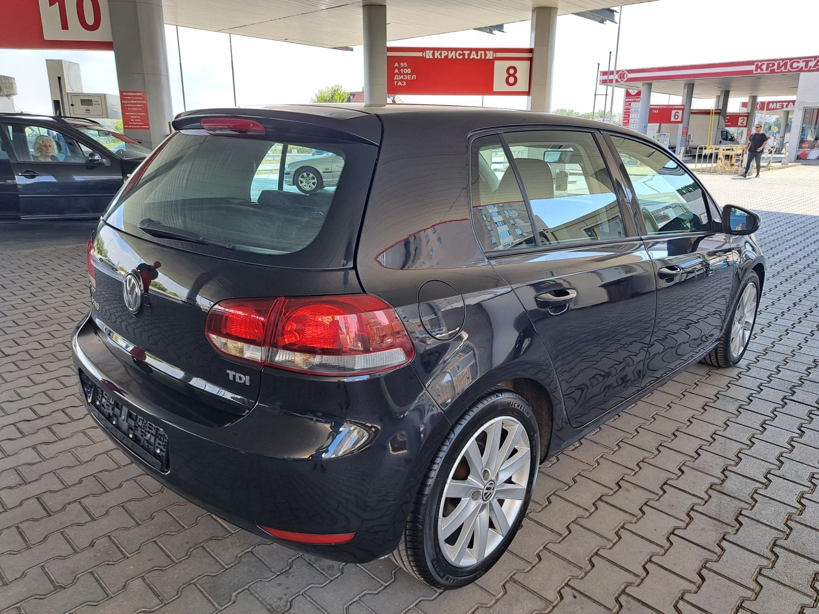 VW Golf 1.6TDI 105PS.HI-LINE ITALIA - изображение 5