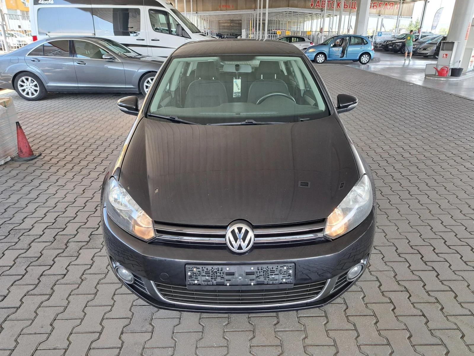 VW Golf 1.6TDI 105PS.HI-LINE ITALIA - изображение 2