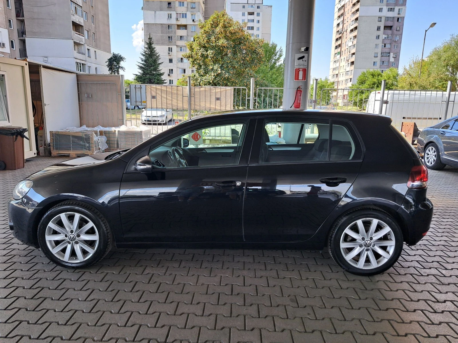 VW Golf 1.6TDI 105PS.HI-LINE ITALIA - изображение 4