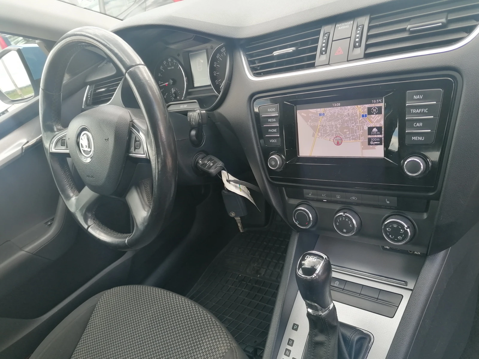 Skoda Octavia 2.0 TDI Automat Navi  | Mobile.bg   13