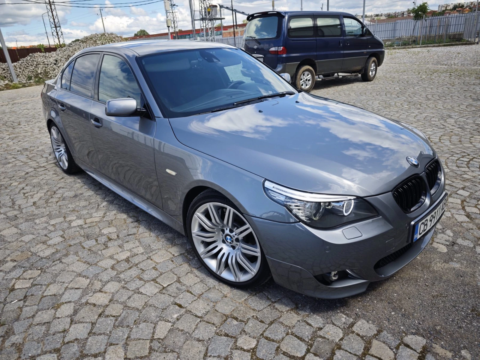 BMW 535 LCI - изображение 3