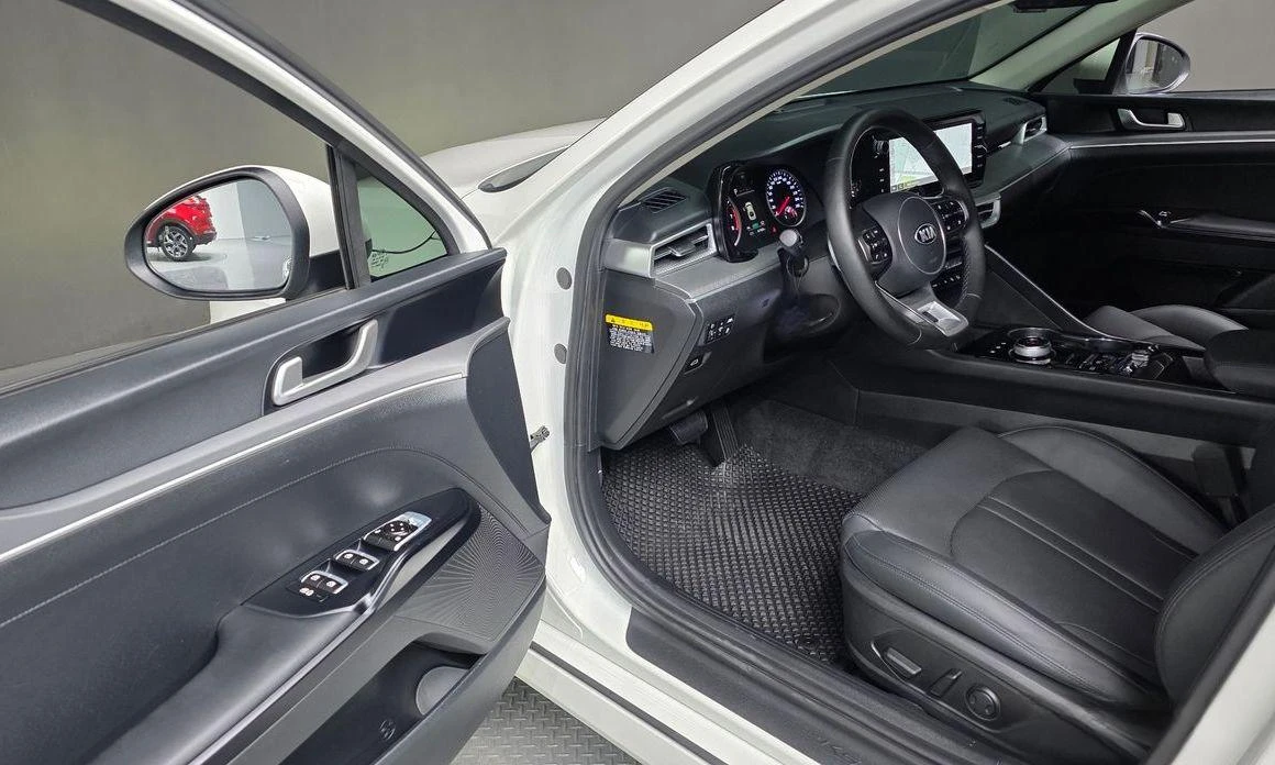 Kia K5 | Mobile.bg   11