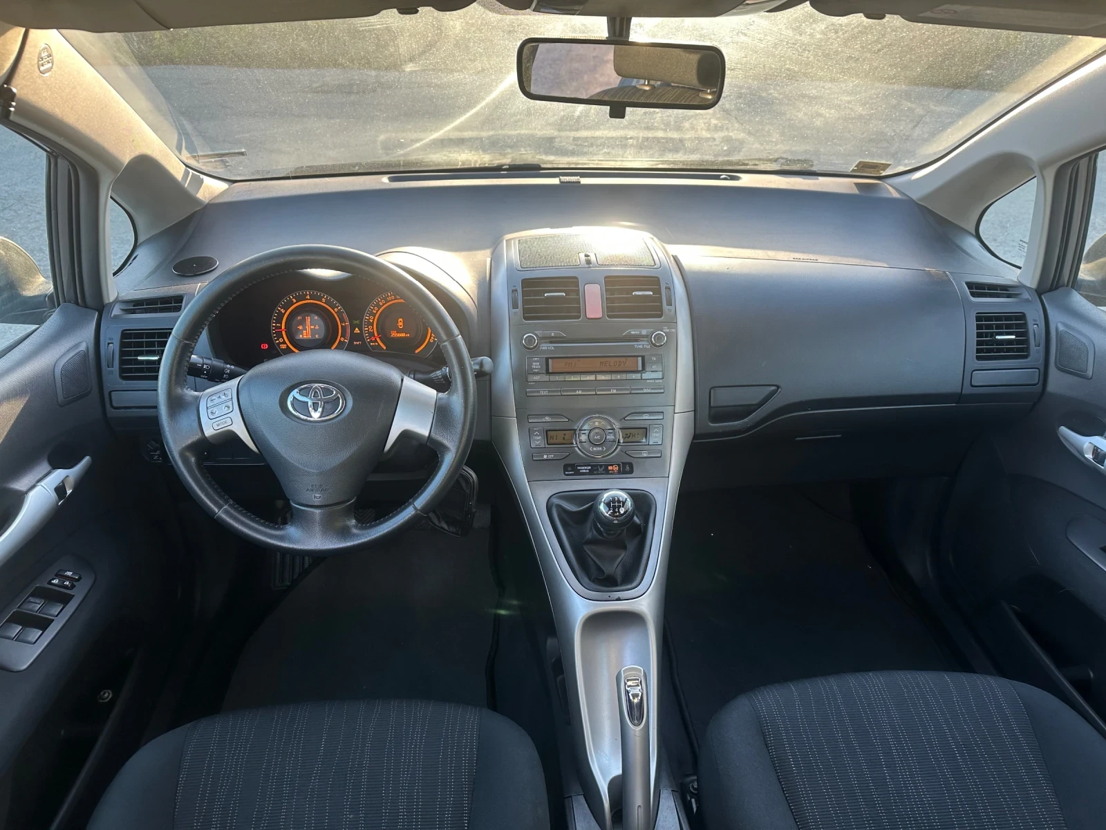 Toyota Auris 1.6VVT-I Газов инжекцион Сервизна история  - изображение 9
