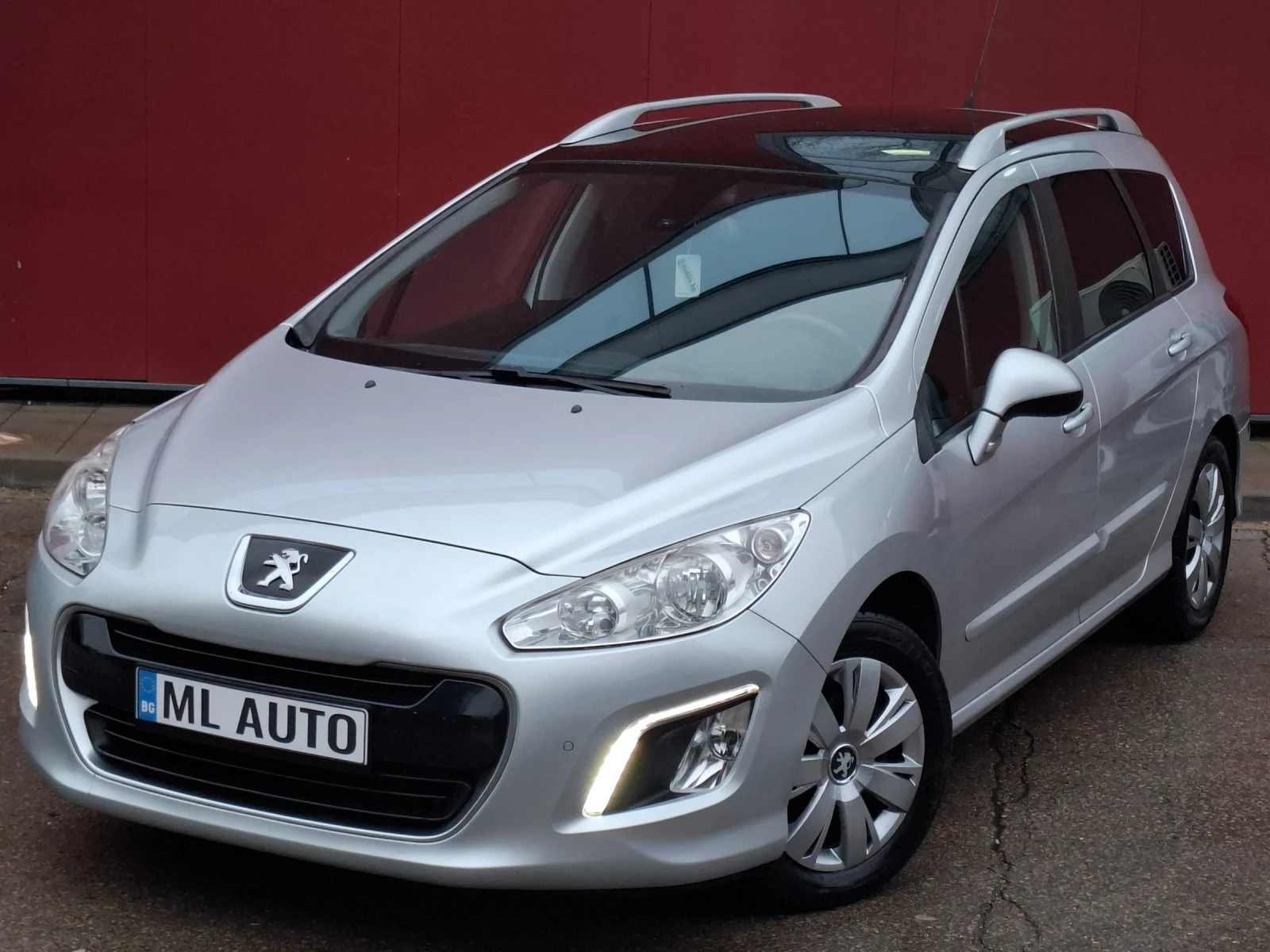 Peugeot 308 2.0HDI 150hp * EURO 5 * КЛИМАТРОНИК * ПАНОРАМА *  - изображение 6