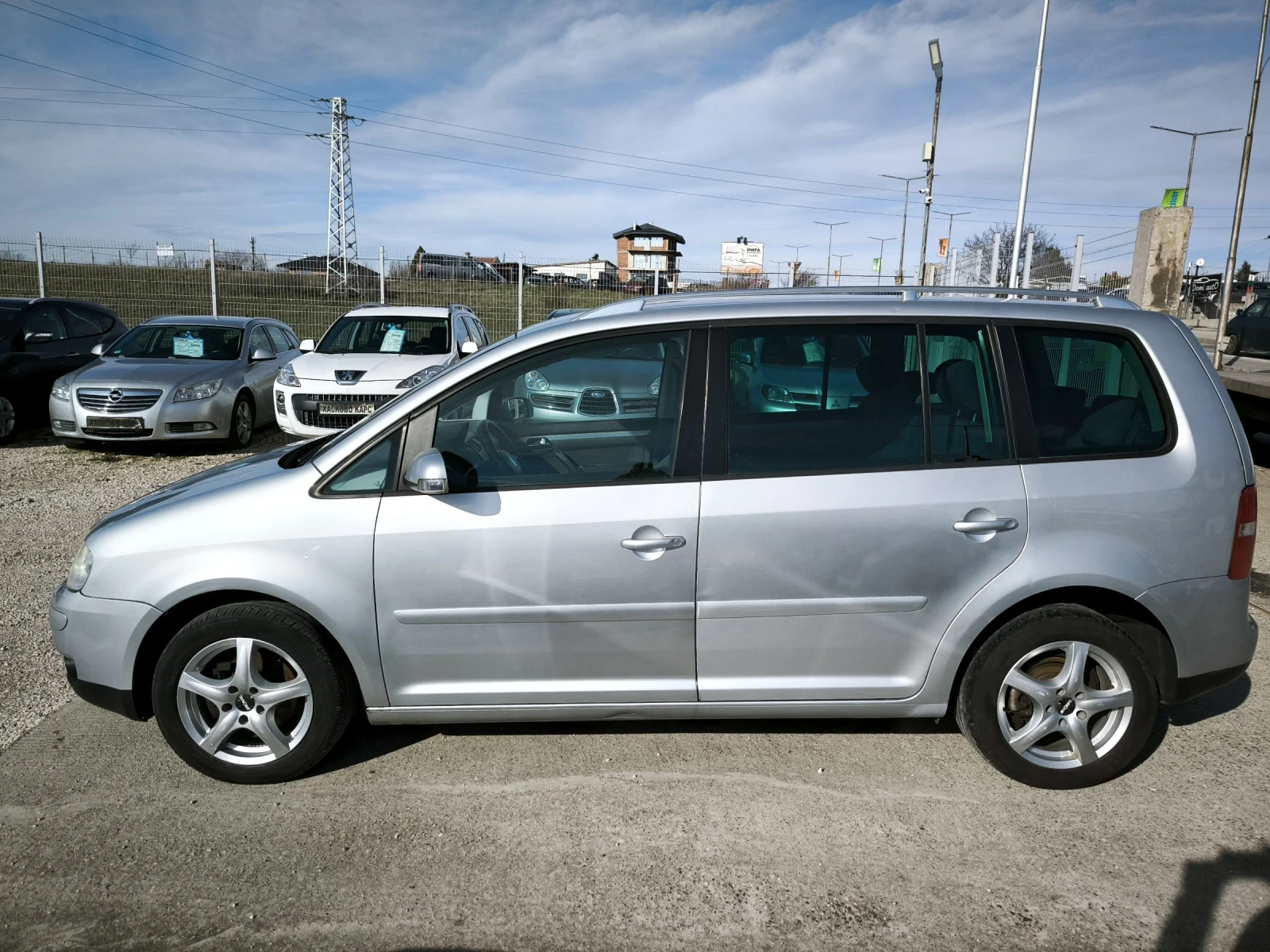VW Touran 2.0TDI automatic  - изображение 6