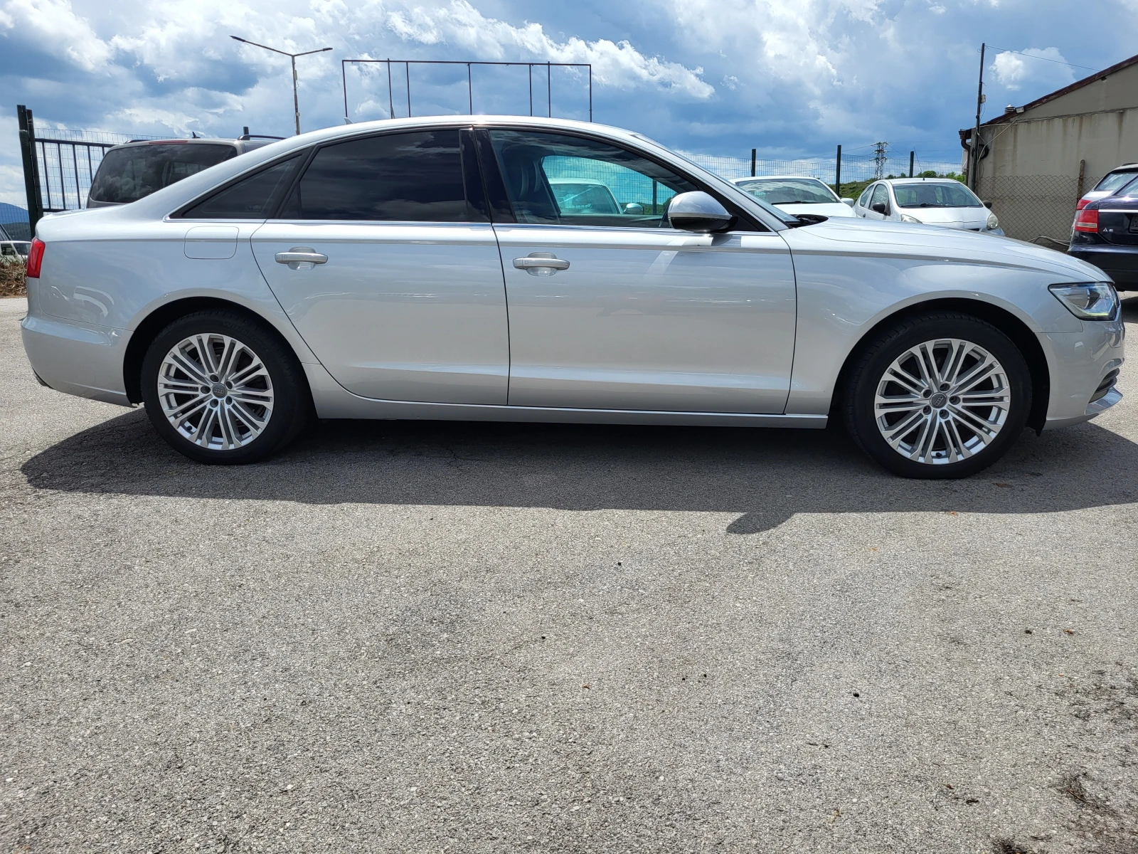 Audi A6 3.0TDI, снимка 4 - Автомобили и джипове - 54544576