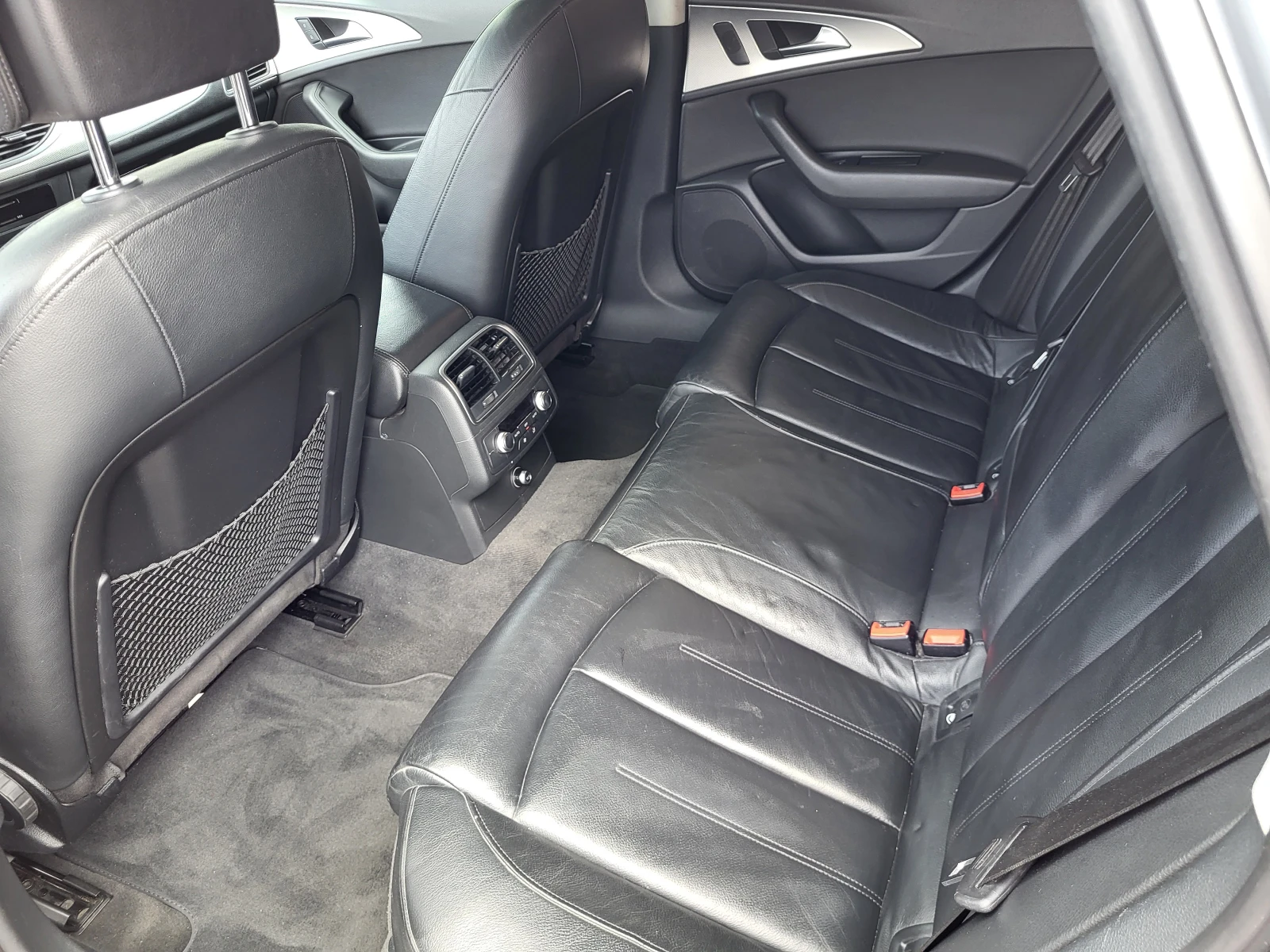 Audi A6 3.0TDI, снимка 11 - Автомобили и джипове - 54544576