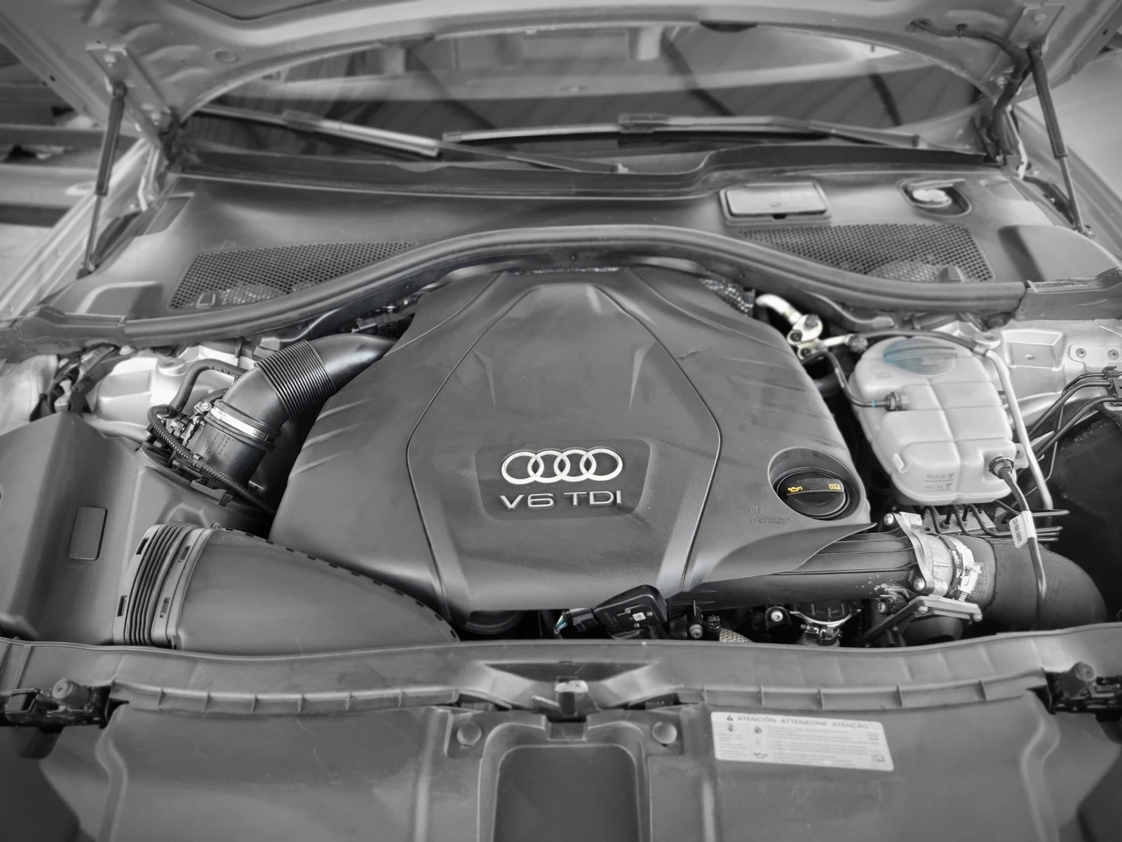 Audi A6 3.0TDI, снимка 12 - Автомобили и джипове - 54544576