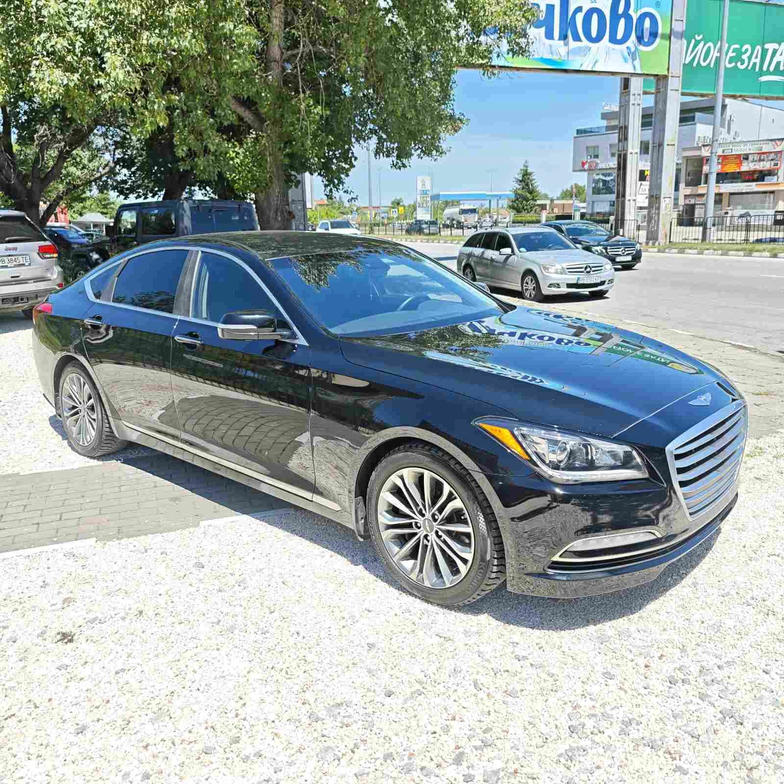 Hyundai Genesis, снимка 2 - Автомобили и джипове - 54884815