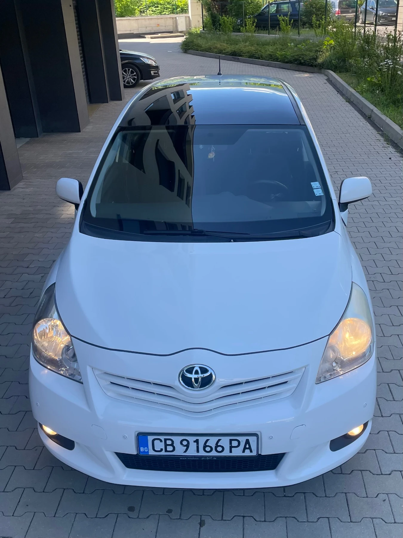 Toyota Verso, снимка 2 - Автомобили и джипове - 54916074