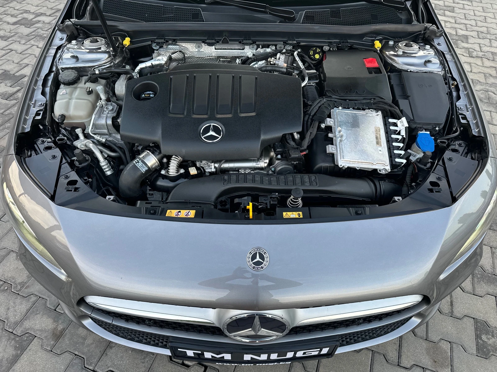 Mercedes-Benz A 180 LED* NAVI* SPORT* AVTOMATIK* TOP* , снимка 16 - Автомобили и джипове - 54933854