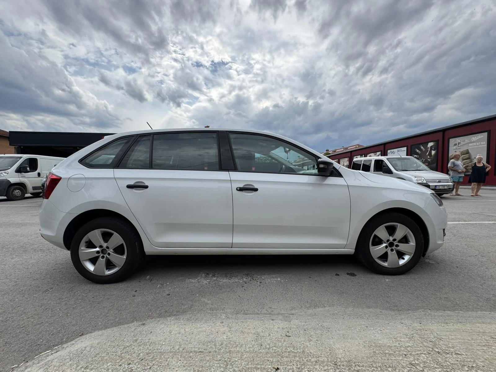 Skoda Rapid 1, 4 TDI, снимка 3 - Автомобили и джипове - 55250639