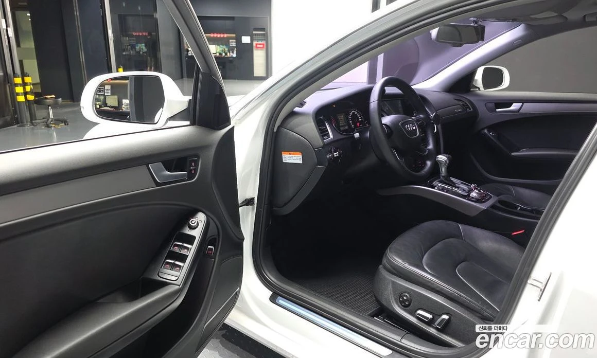 Audi A4 35 TDI Quattro B8, снимка 10 - Автомобили и джипове - 55676705