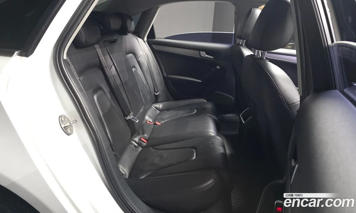 Audi A4 35 TDI Quattro B8, снимка 12 - Автомобили и джипове - 55676705