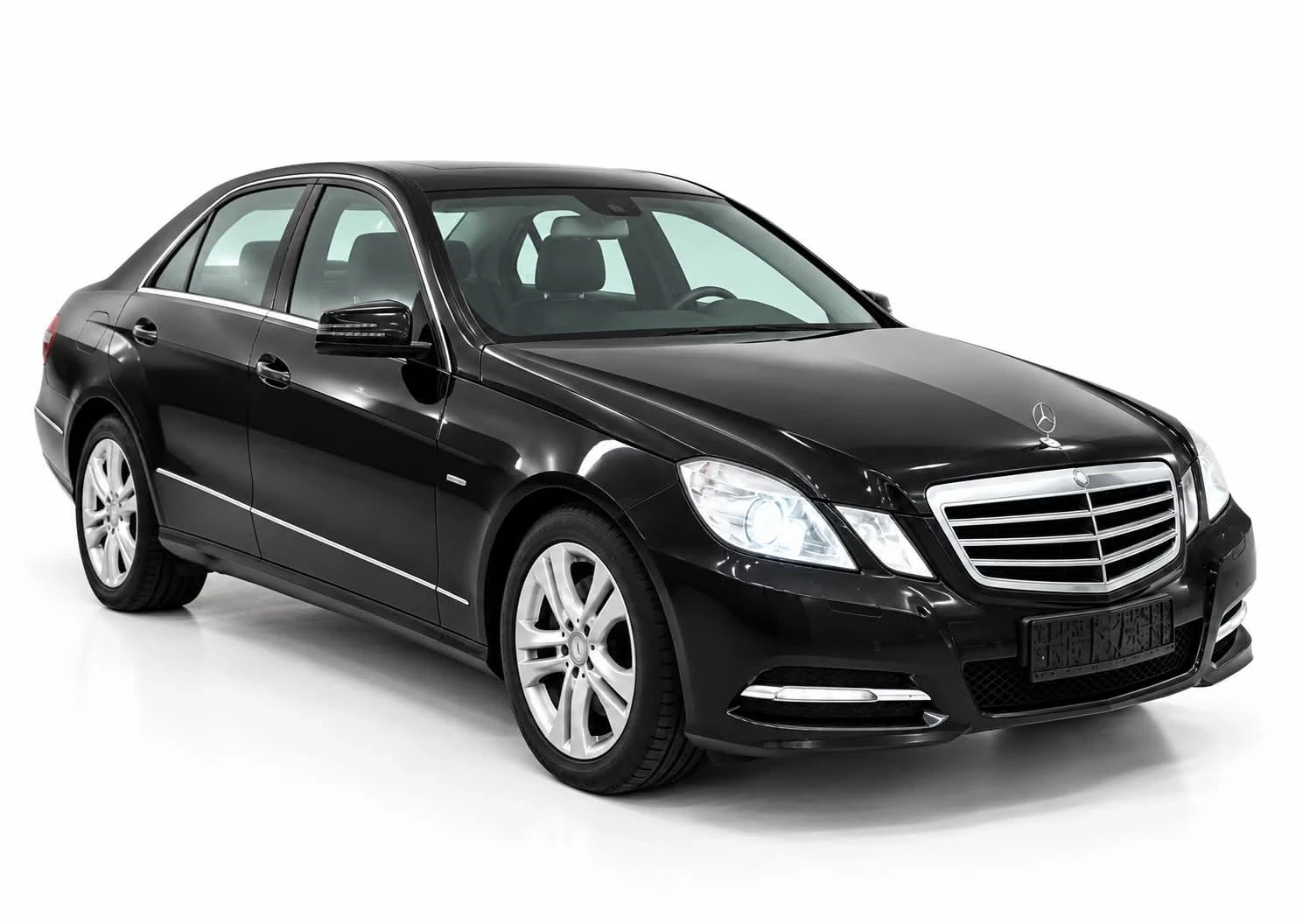 Mercedes-Benz E 220 ОЧАКВАН ВНОС, снимка 2 - Автомобили и джипове - 56054831