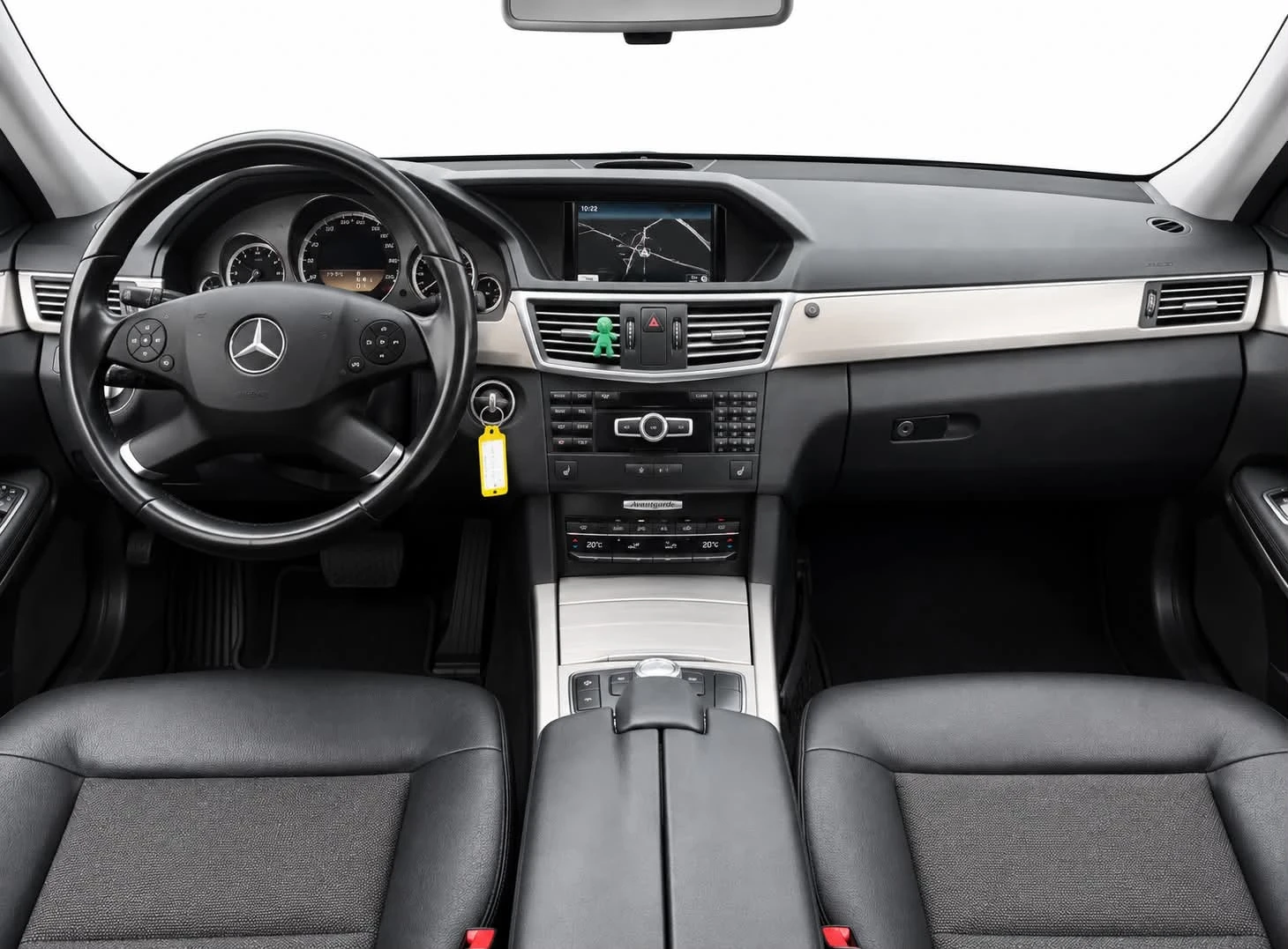 Mercedes-Benz E 220 ОЧАКВАН ВНОС, снимка 6 - Автомобили и джипове - 56054831