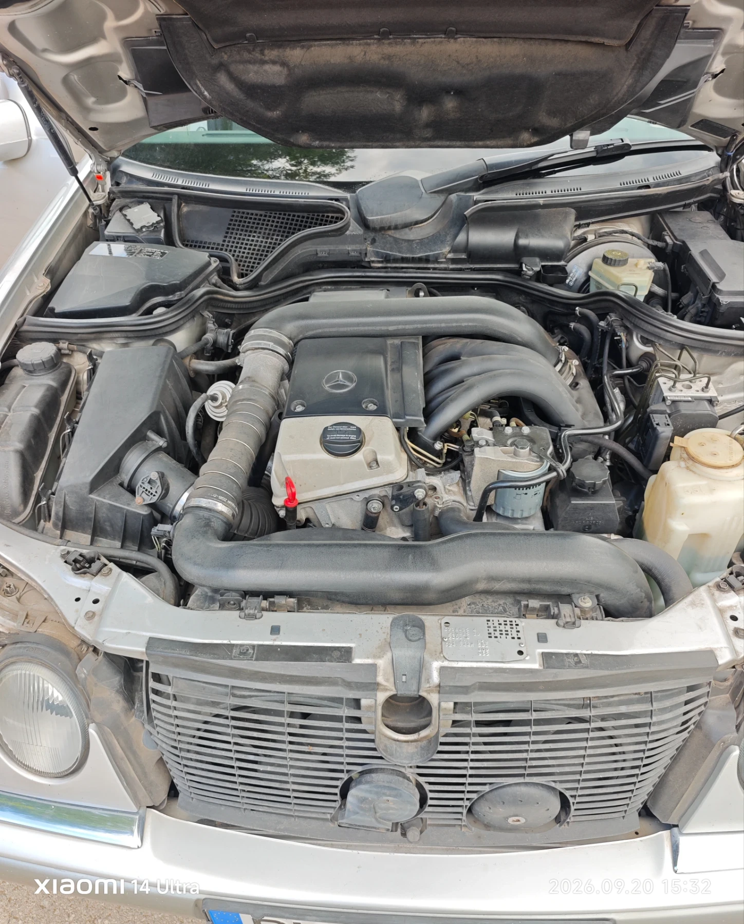Mercedes-Benz E 250, снимка 9 - Автомобили и джипове - 56261106