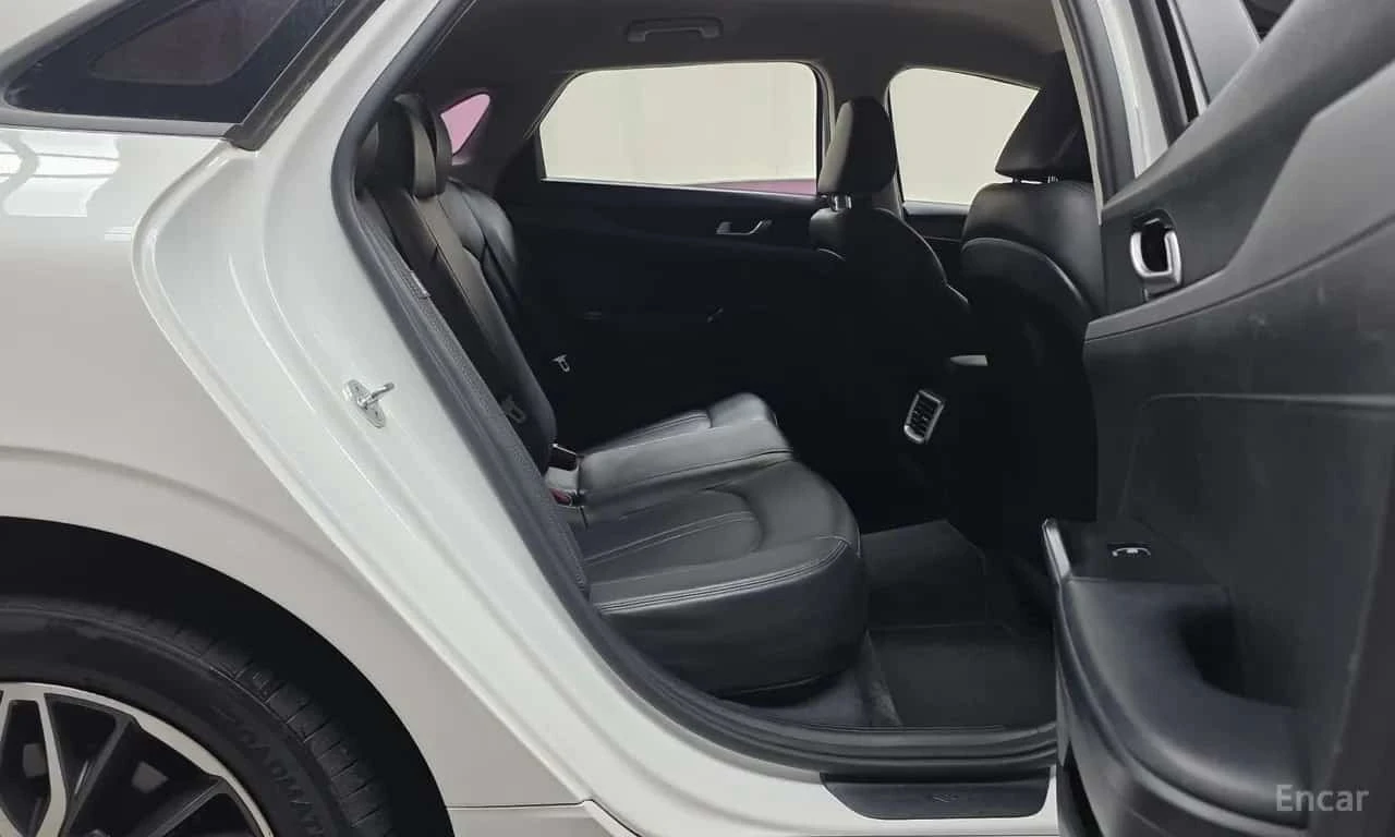 Kia K5 * 2.0 * , снимка 11 - Автомобили и джипове - 56621079