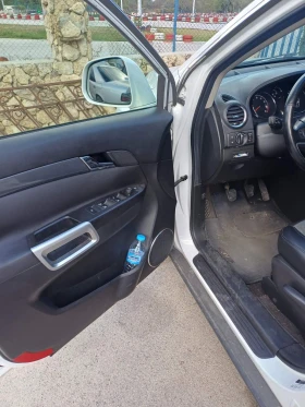 Opel Antara  2.4i 4x4 Бензин/газ, снимка 11