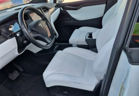 Tesla Model X AWD* 81к км* Панорама* Памет* м.Точки* 2keys* 7-ме, снимка 7